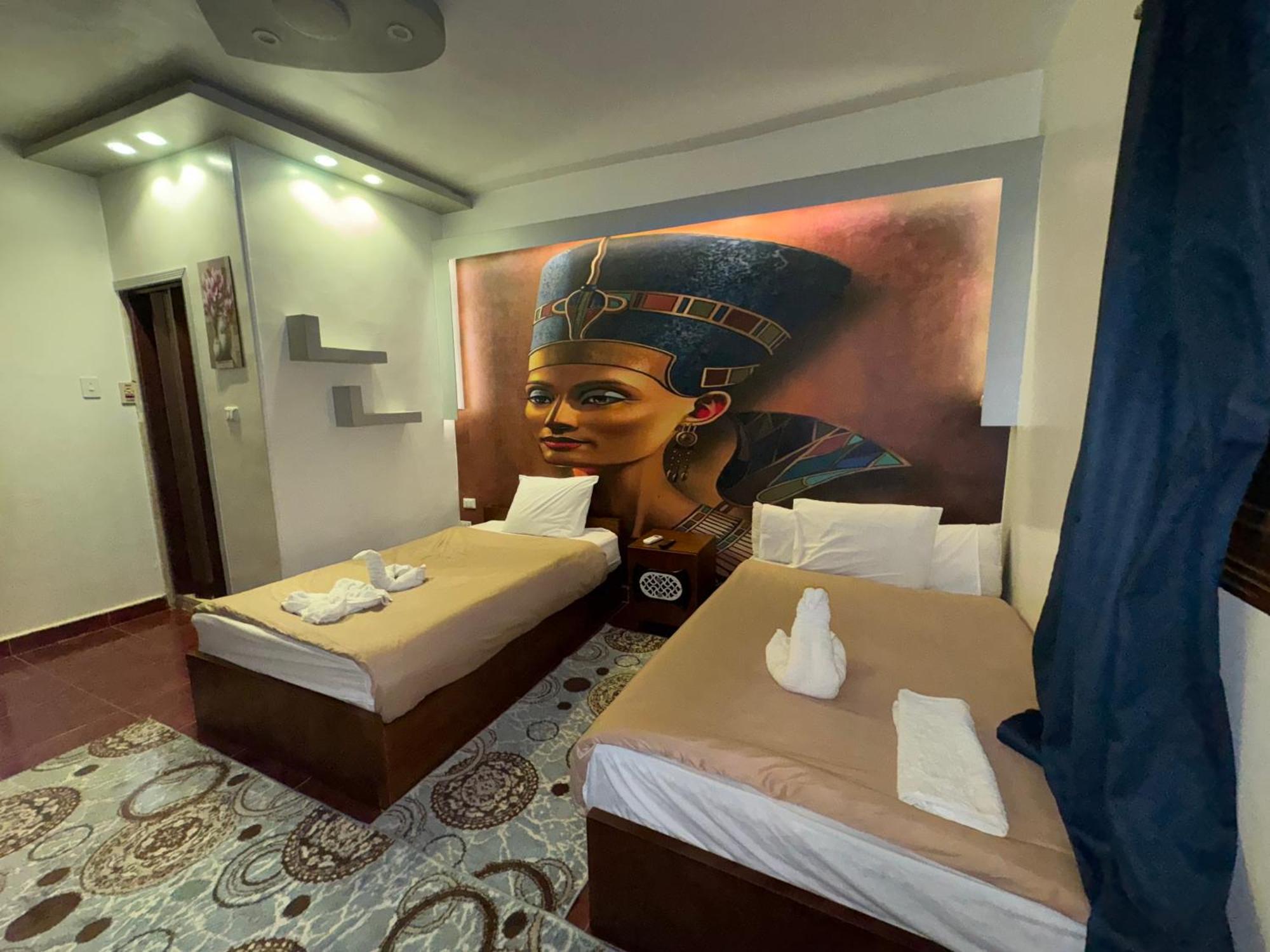 Maison d'hôtes Nefertiti Pyramids View 4*